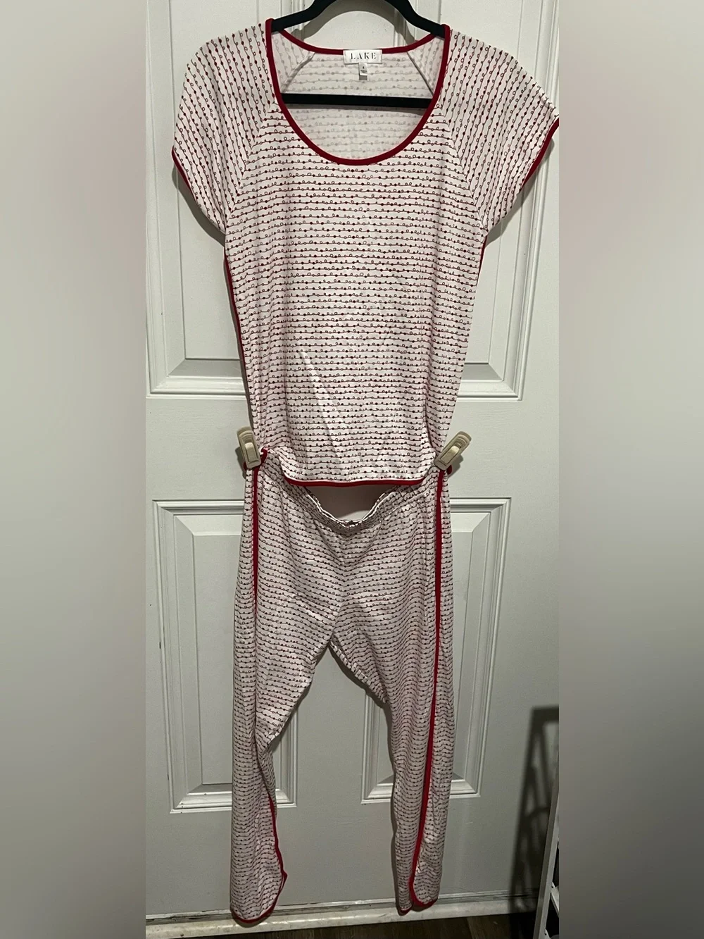Lake 100%  Cotton  Set Pajamas Loungewear Red Garland White Striped  Sz Small